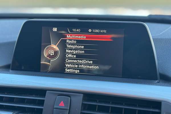 2016 BMW 3 Series 318i Sport Line F30 LCI