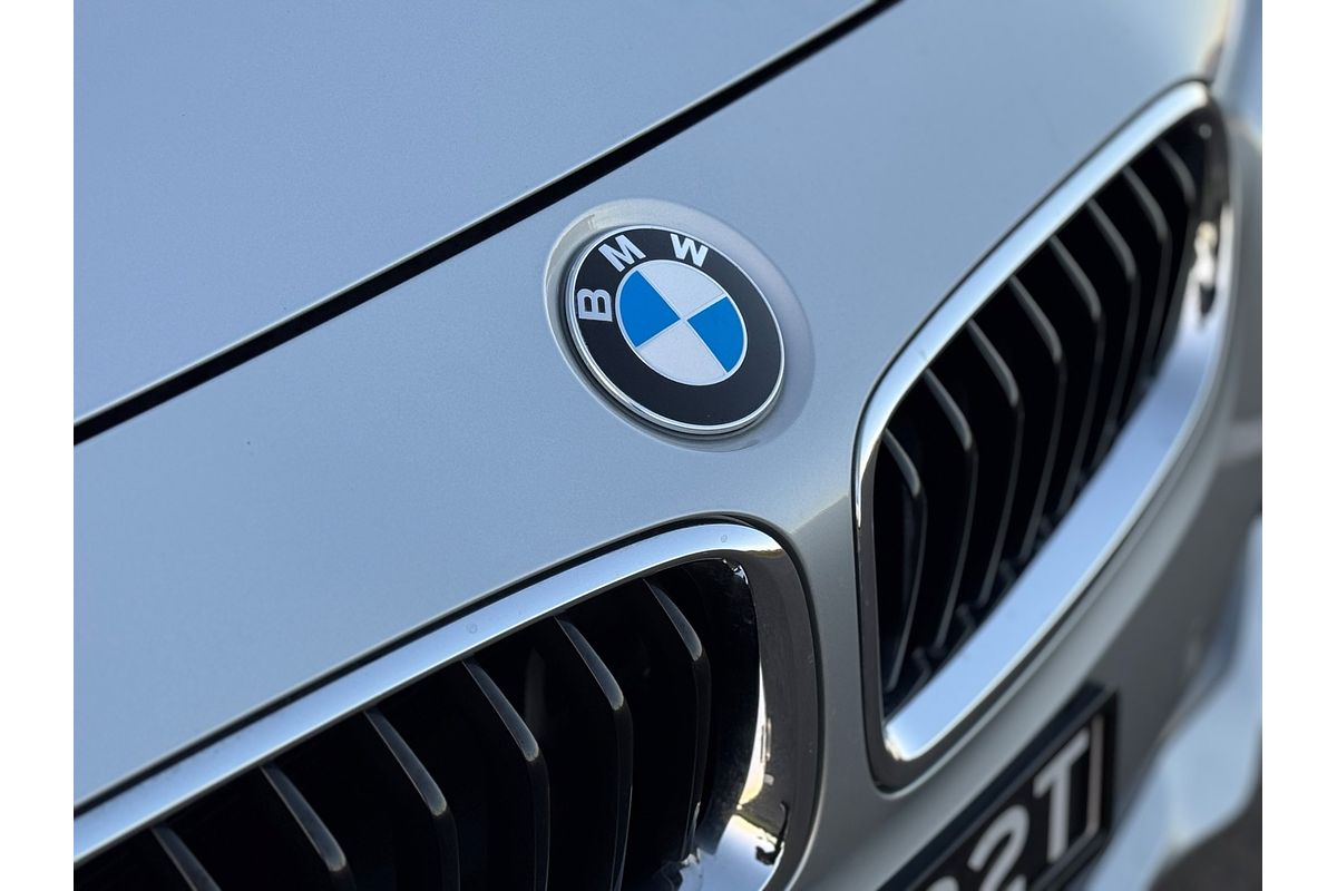 2016 BMW 3 Series 318i Sport Line F30 LCI