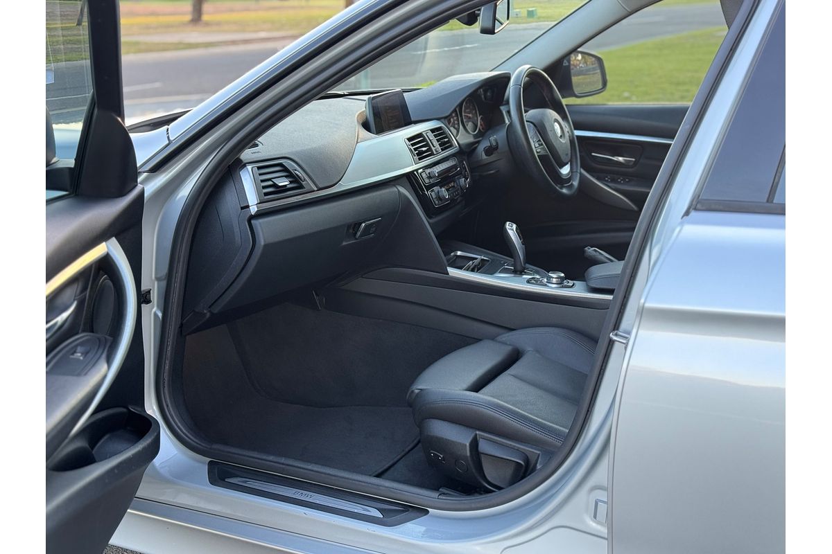 2016 BMW 3 Series 318i Sport Line F30 LCI