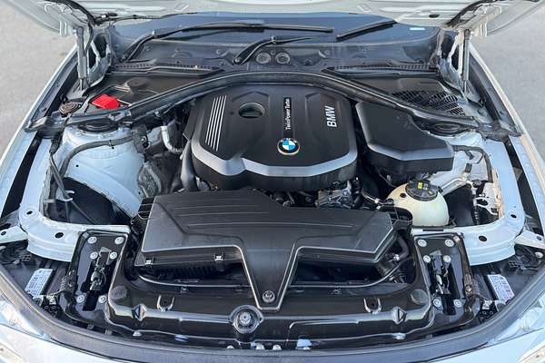 2016 BMW 3 Series 318i Sport Line F30 LCI