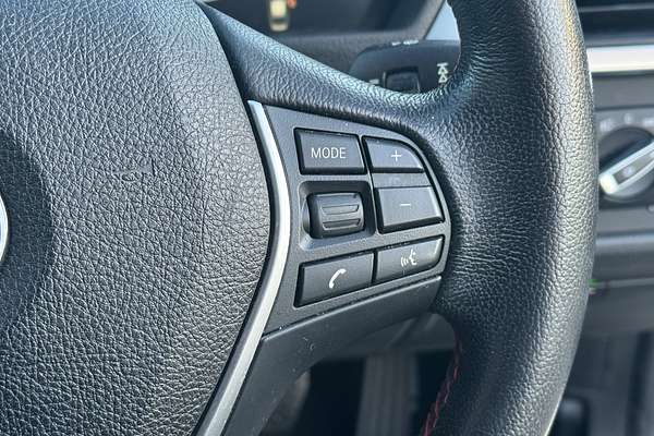 2016 BMW 3 Series 318i Sport Line F30 LCI