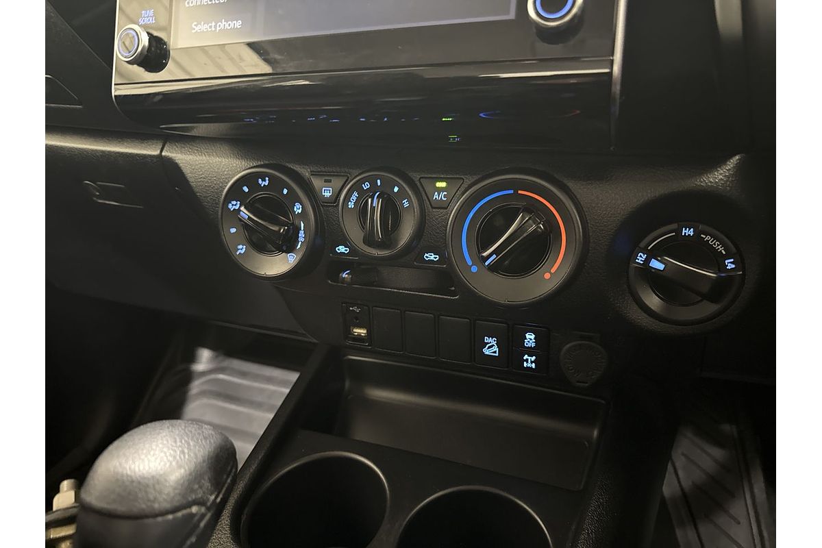 2021 Toyota Hilux SR GUN126R 4X4