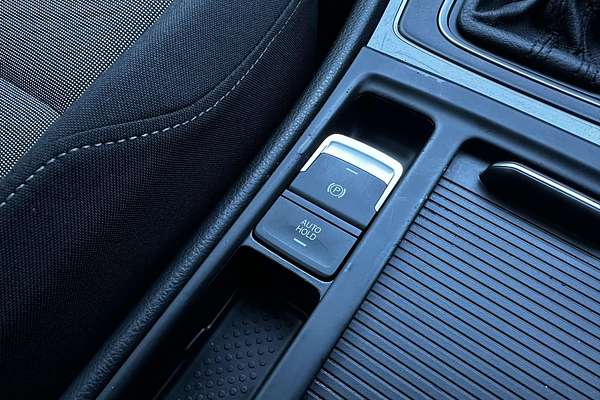 2014 Volkswagen Golf 90TSI 7