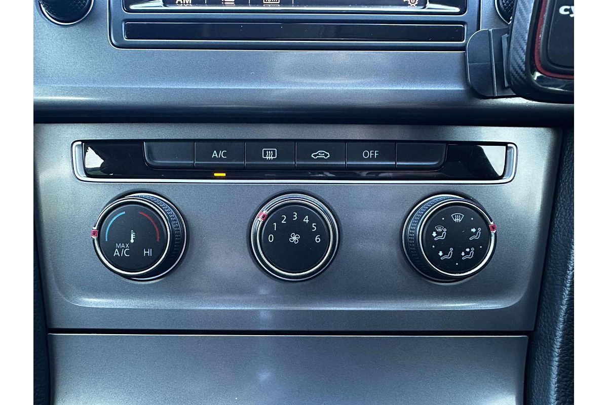 2014 Volkswagen Golf 90TSI 7