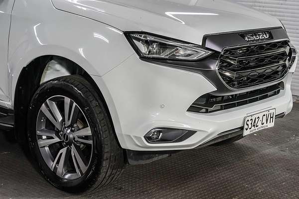 2023 Isuzu MU-X LS-T