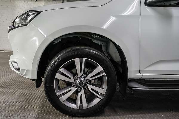 2023 Isuzu MU-X LS-T