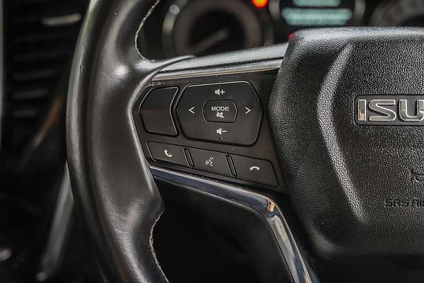 2023 Isuzu MU-X LS-T