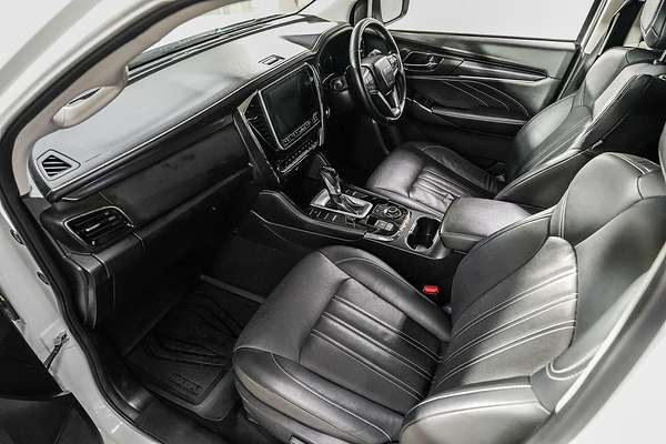 2023 Isuzu MU-X LS-T