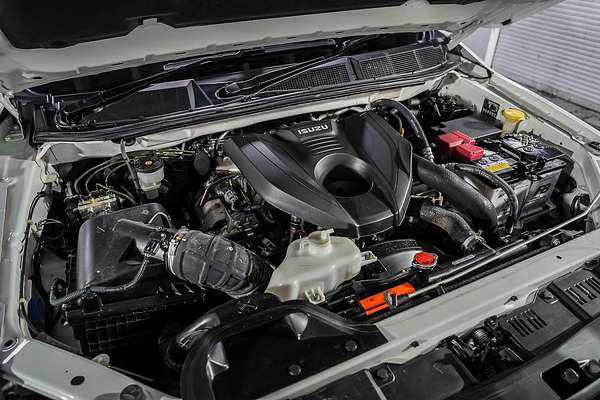 2023 Isuzu MU-X LS-T