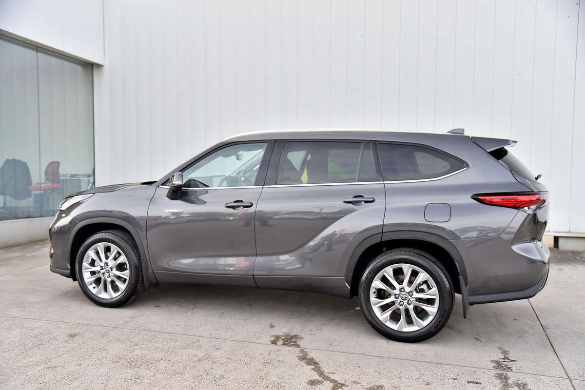2024 Toyota Kluger Grande AXUH78R