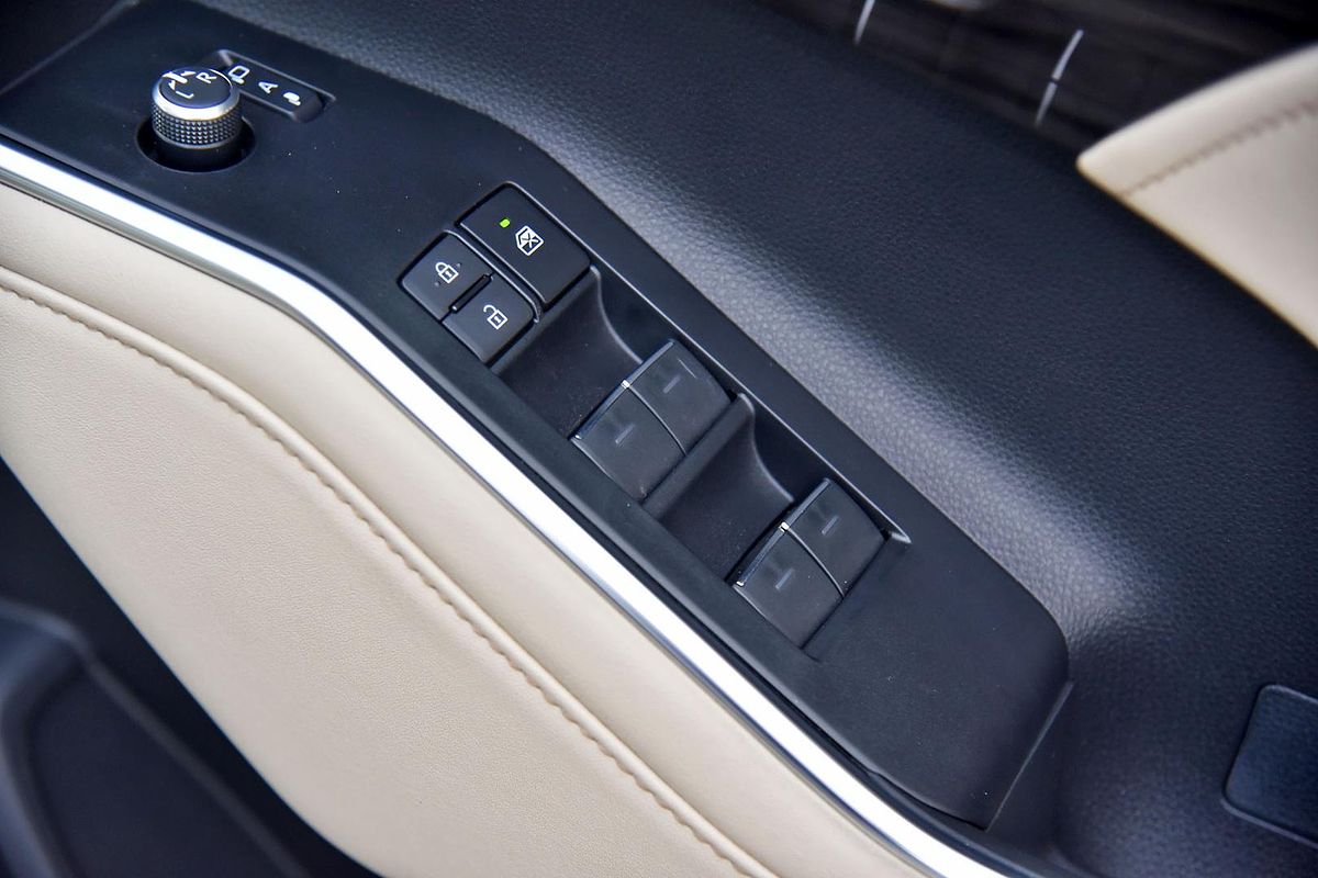 2024 Toyota Kluger Grande AXUH78R