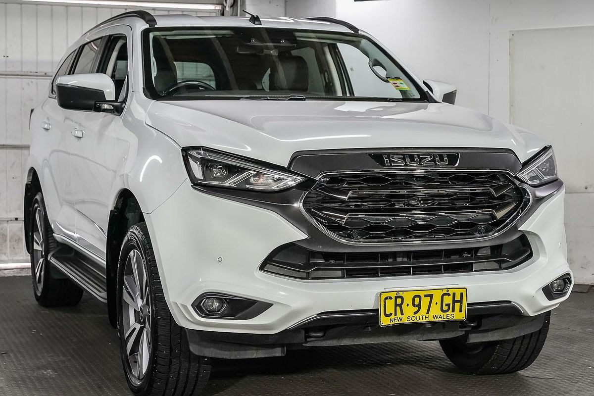 2023 Isuzu MU-X LS-T