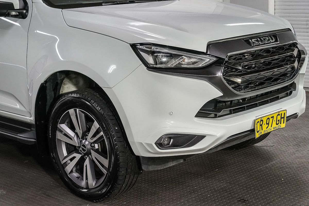 2023 Isuzu MU-X LS-T