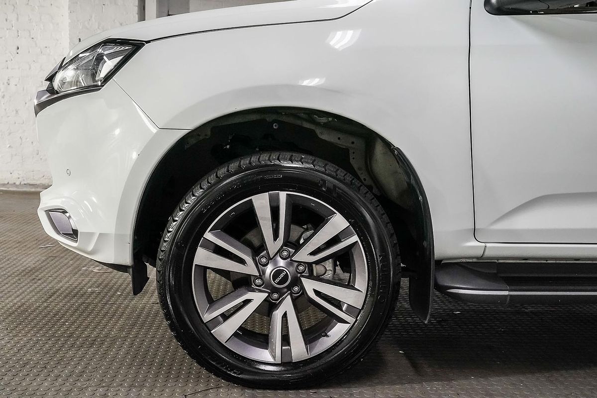 2023 Isuzu MU-X LS-T