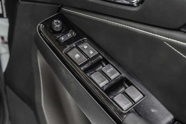 2023 Isuzu MU-X LS-T