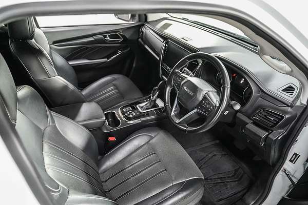2023 Isuzu MU-X LS-T