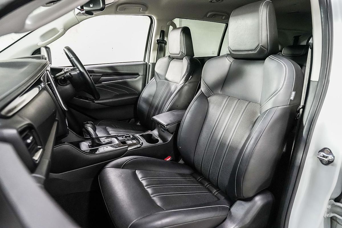 2023 Isuzu MU-X LS-T
