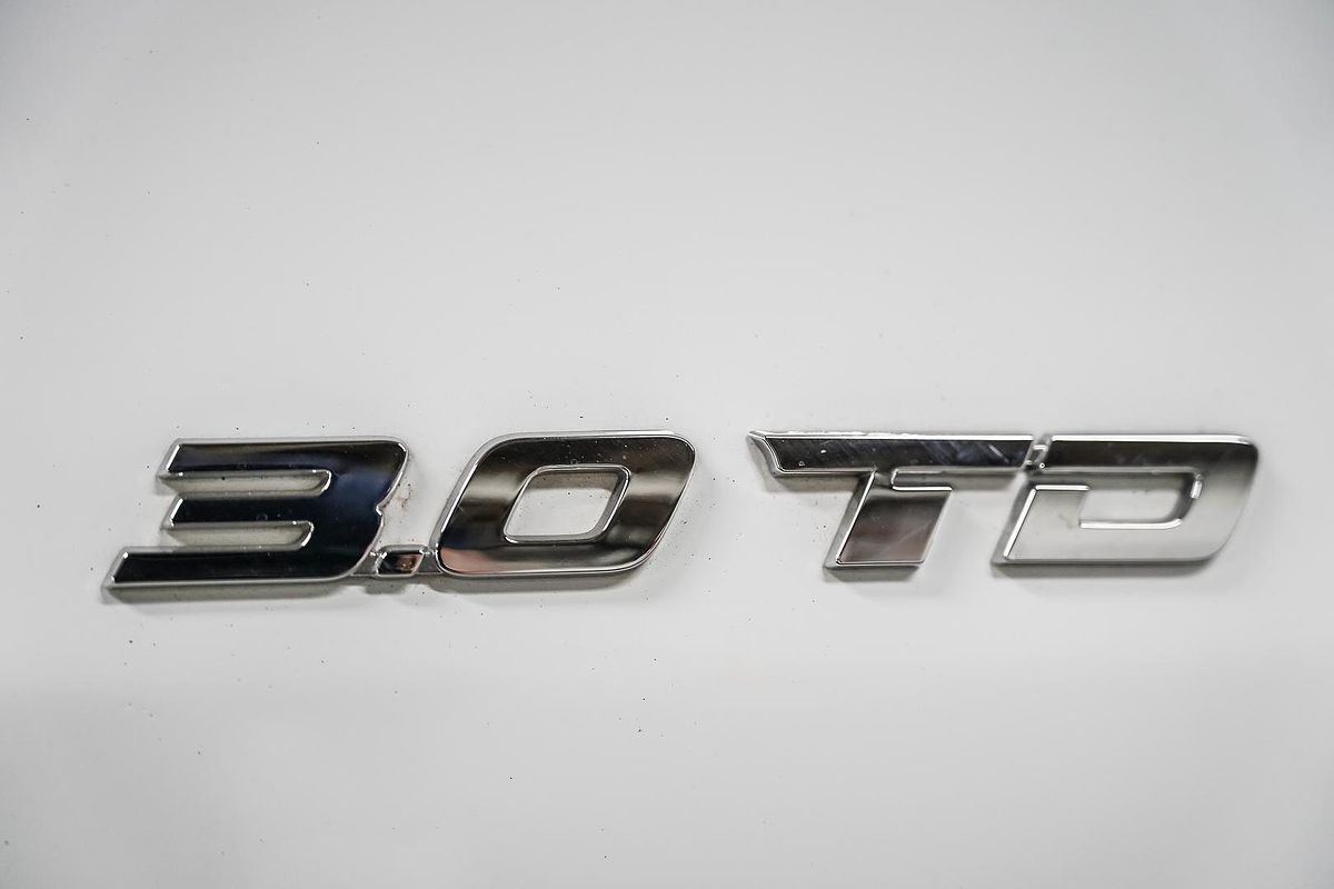 2023 Isuzu MU-X LS-T