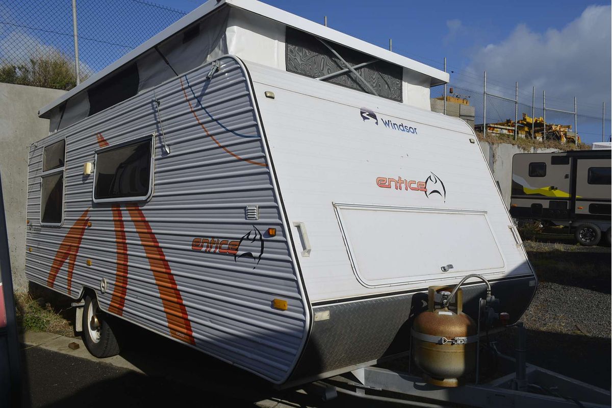 2012 Windsor Entice EP530