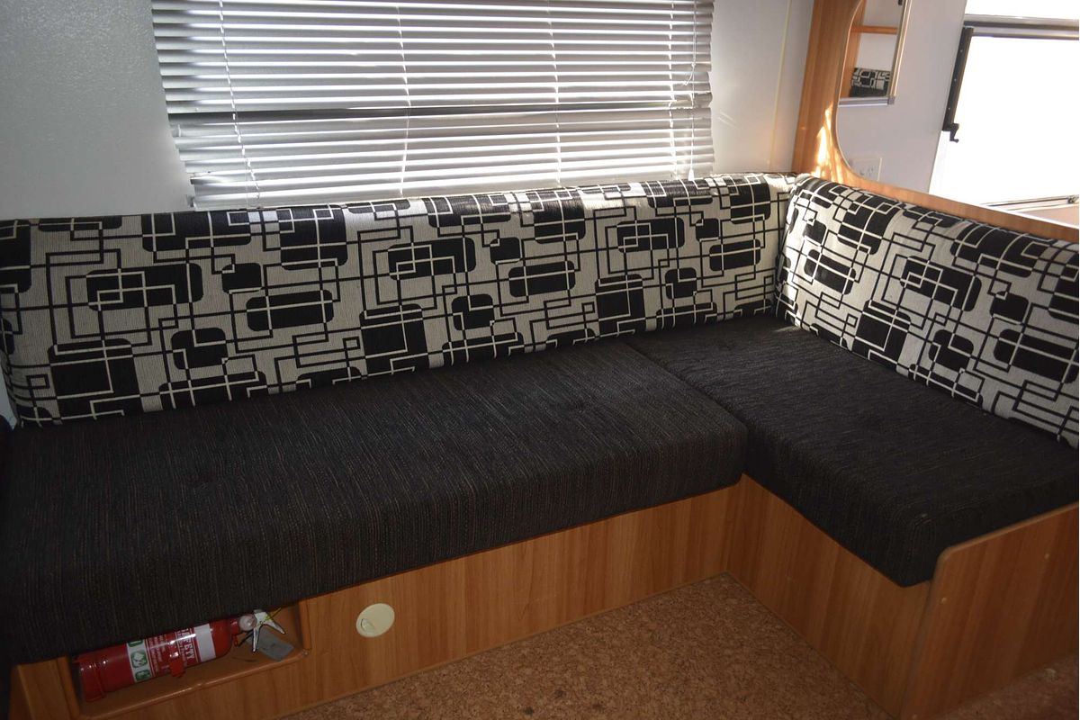 2012 Windsor Entice EP530