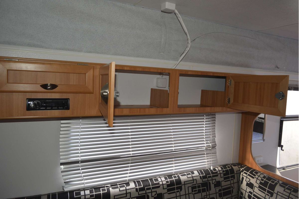 2012 Windsor Entice EP530