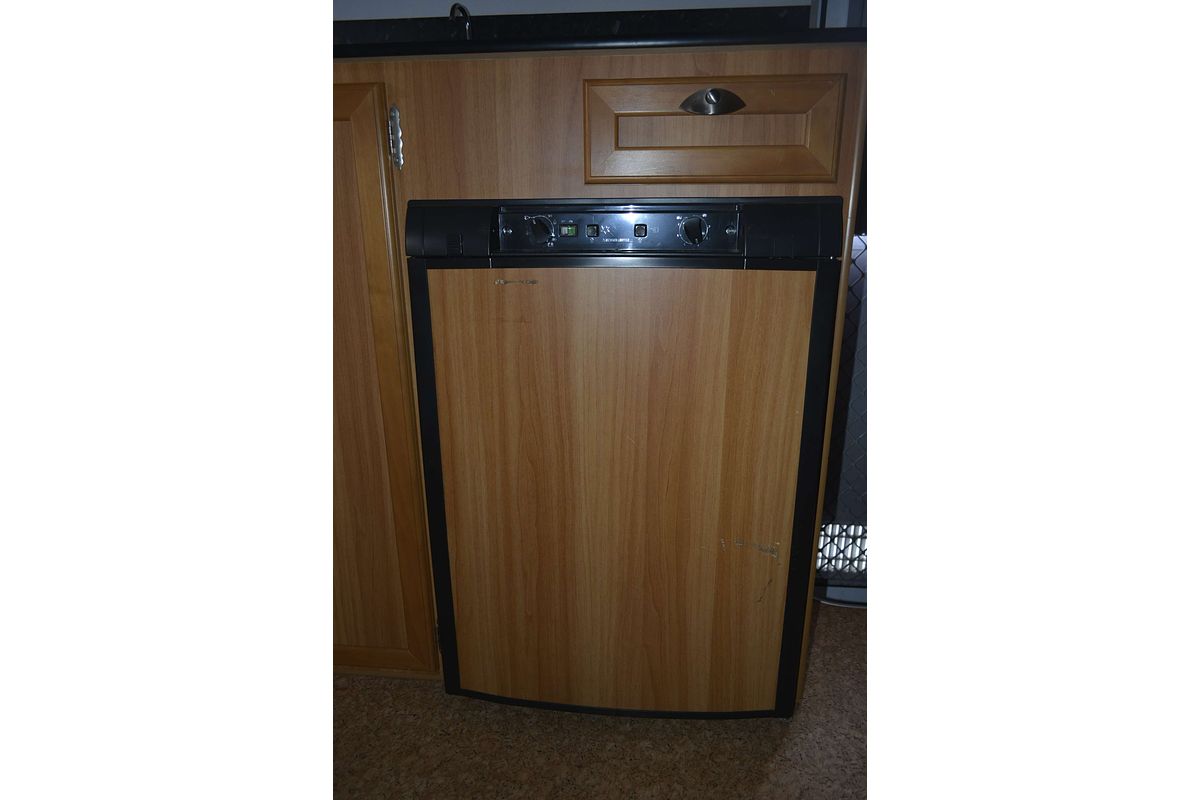 2012 Windsor Entice EP530