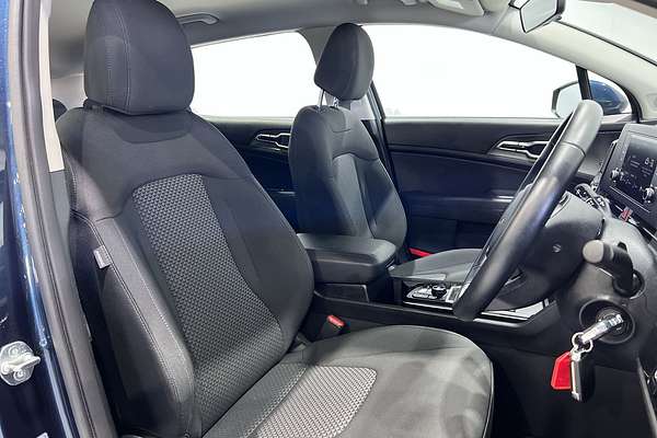 2024 Kia Sportage S NQ5