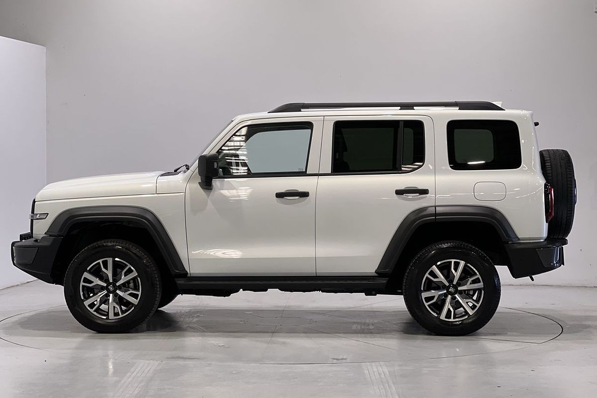 2023 GWM Tank 300 Ultra Hybrid P01