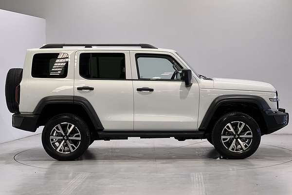 2023 GWM Tank 300 Ultra Hybrid P01