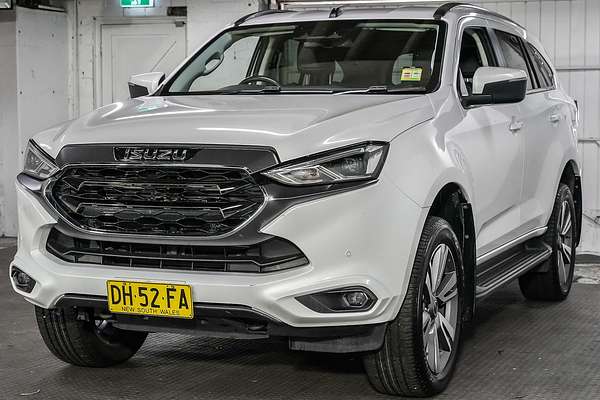 2023 Isuzu MU-X LS-T