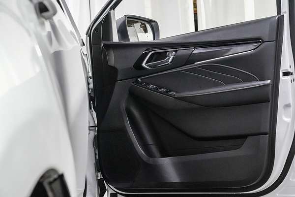 2023 Isuzu MU-X LS-T