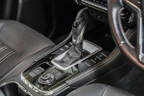 2023 Isuzu MU-X LS-T
