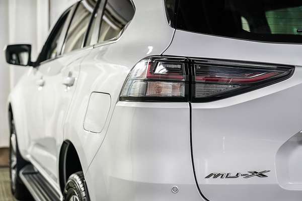 2023 Isuzu MU-X LS-T