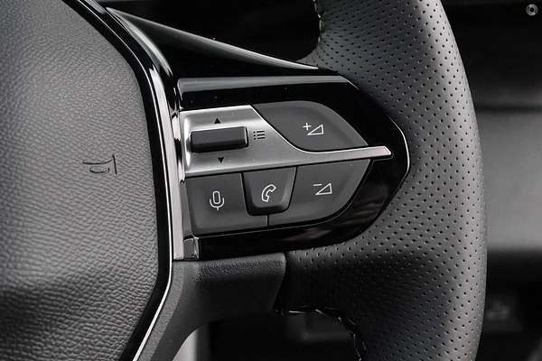 2025 Peugeot 408 GT Premium Hybrid P54