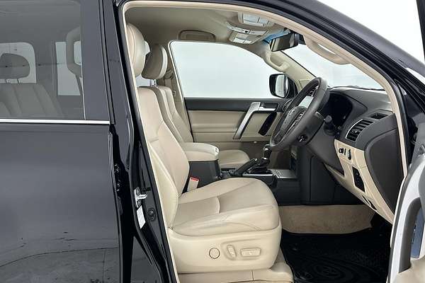 2023 Toyota Landcruiser Prado VX GDJ150R
