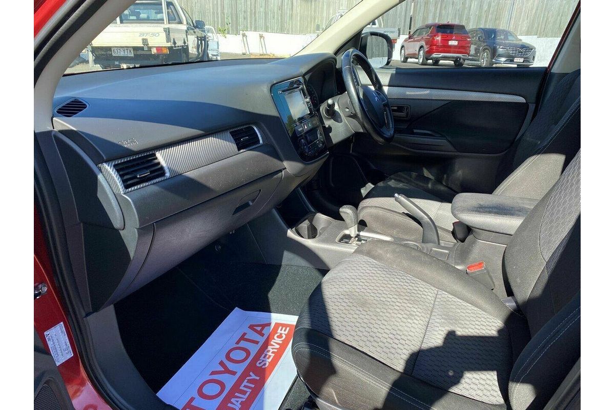 2014 Mitsubishi Outlander ES ZJ