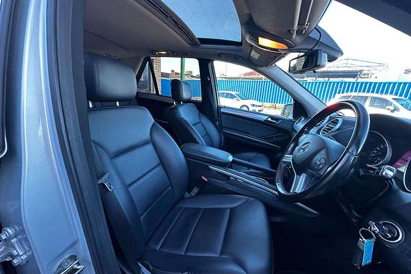 2011 Mercedes-Benz M-Class ML300 CDI BlueEFFICIENCY W164