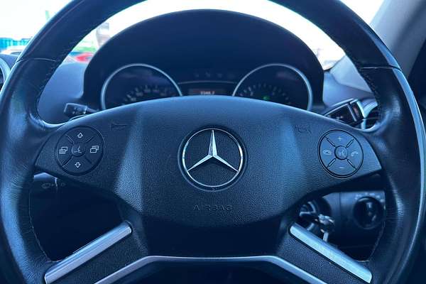 2011 Mercedes-Benz M-Class ML300 CDI BlueEFFICIENCY W164