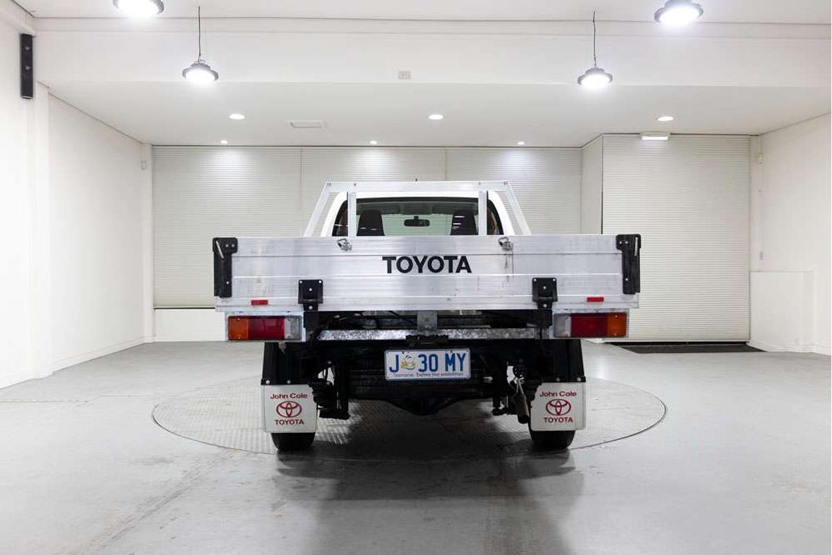2016 Toyota Hilux Workmate TGN121R Rear Wheel Drive