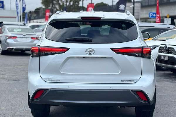 2022 Toyota Kluger Grande GSU70R