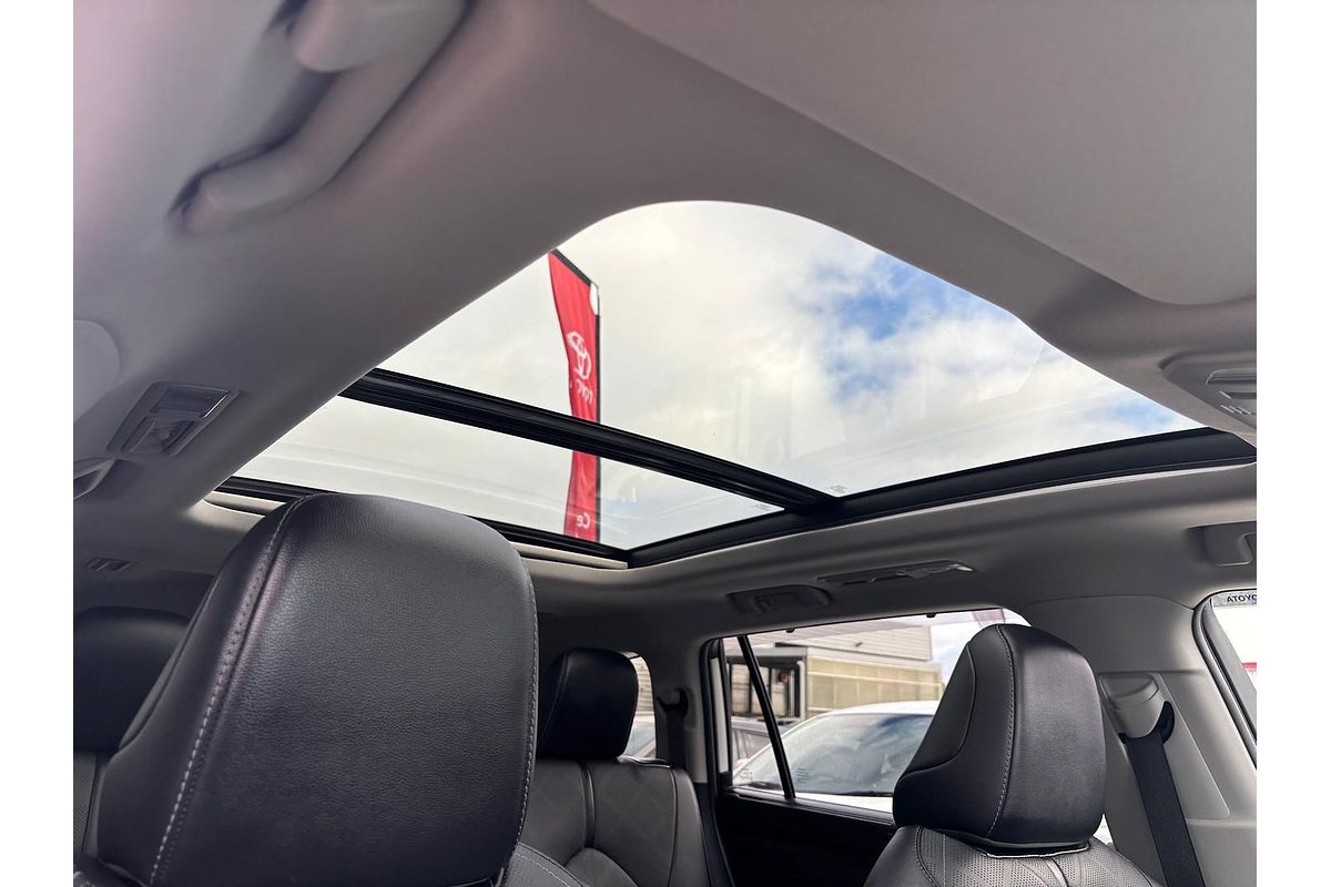 2022 Toyota Kluger Grande GSU70R