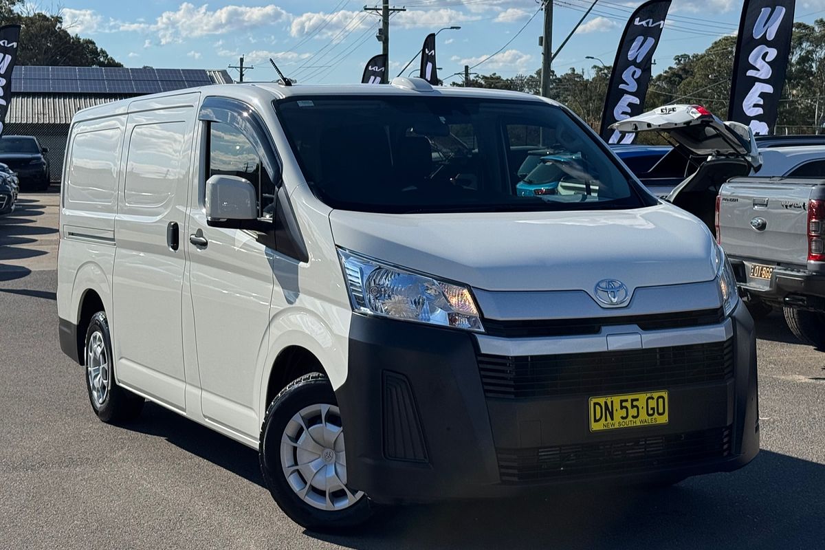 2023 Toyota Hiace GDH300R LWB