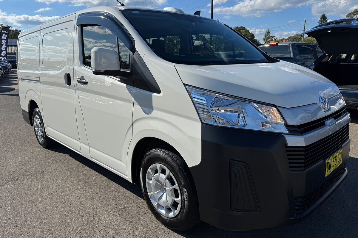 2023 Toyota Hiace GDH300R LWB
