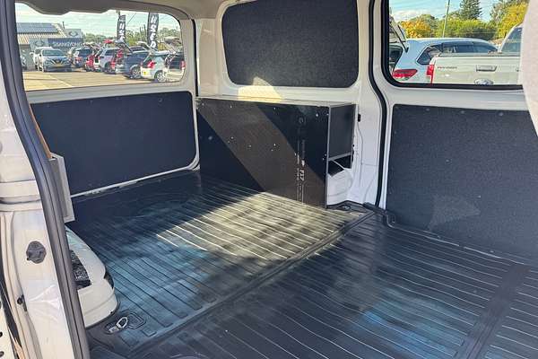 2023 Toyota Hiace GDH300R LWB