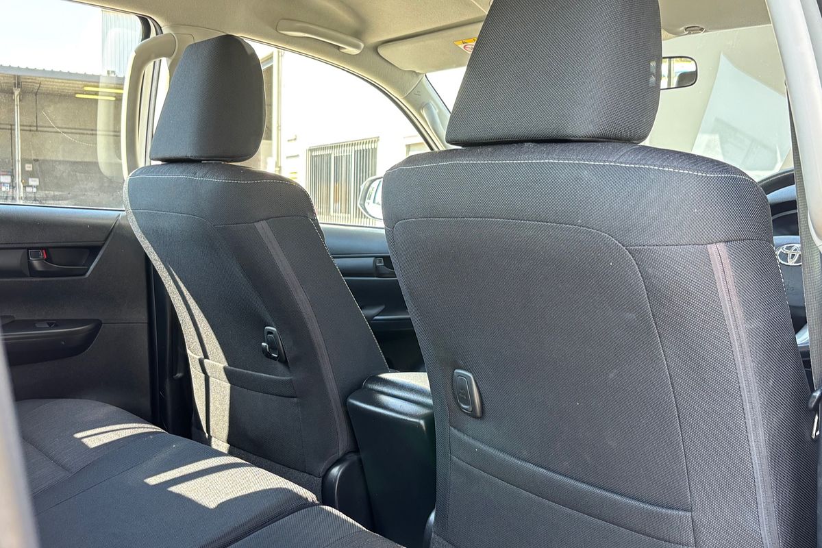 2019 Toyota Hilux SR GUN126R