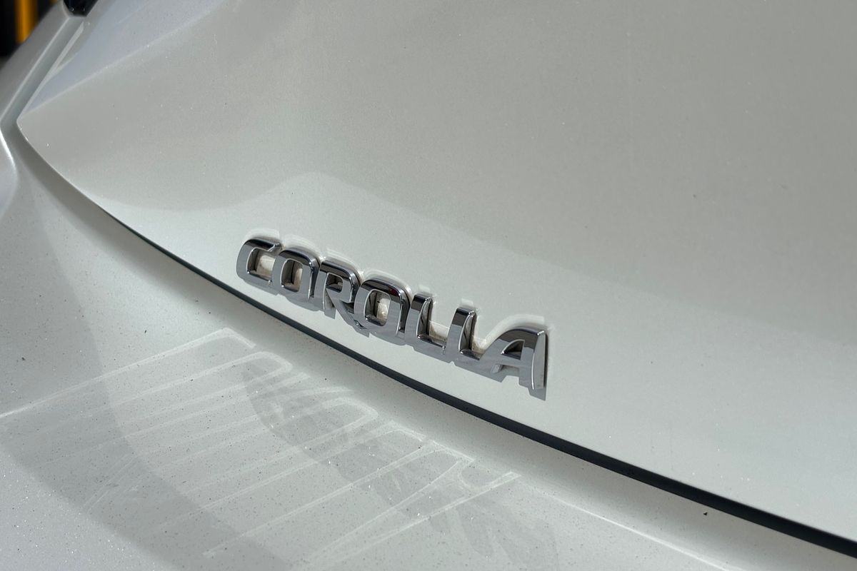 2021 Toyota Corolla ZR Hybrid ZWE211R