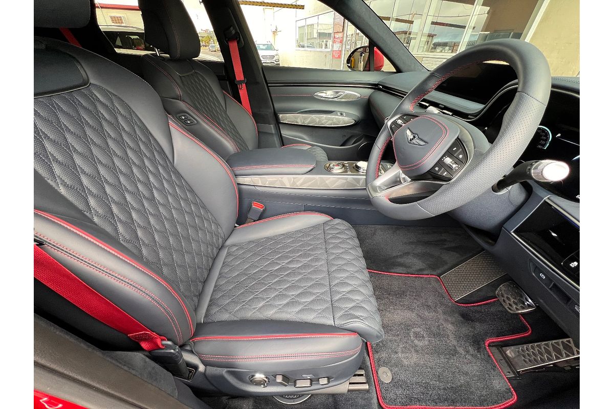 2024 Genesis GV70 2.5T AWD JK.V2