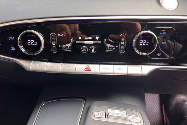 2024 Genesis GV70 2.5T AWD JK.V2