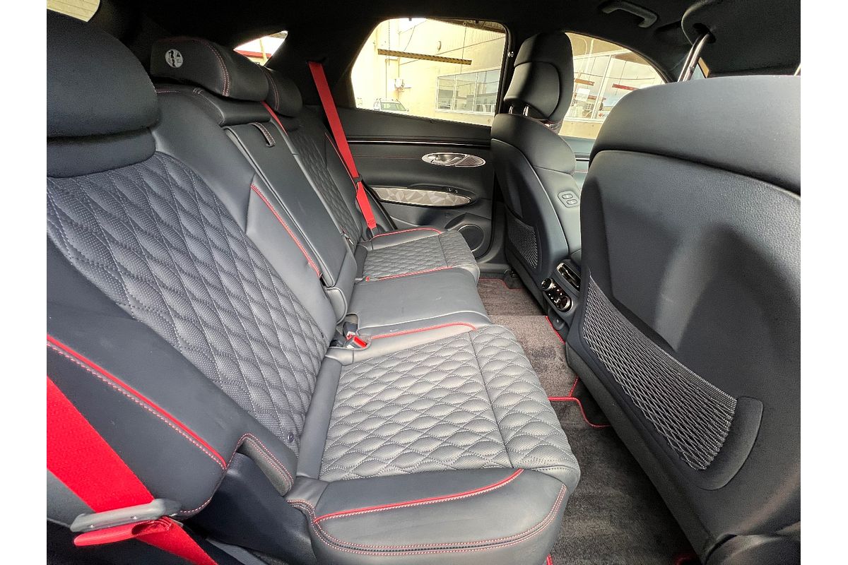 2024 Genesis GV70 2.5T AWD JK.V2