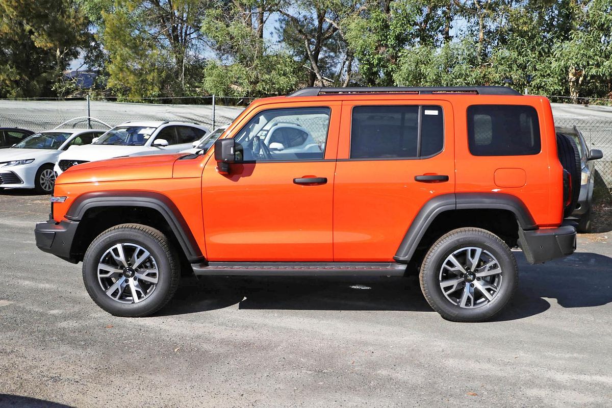 2024 GWM Tank 300 Ultra Hybrid P01